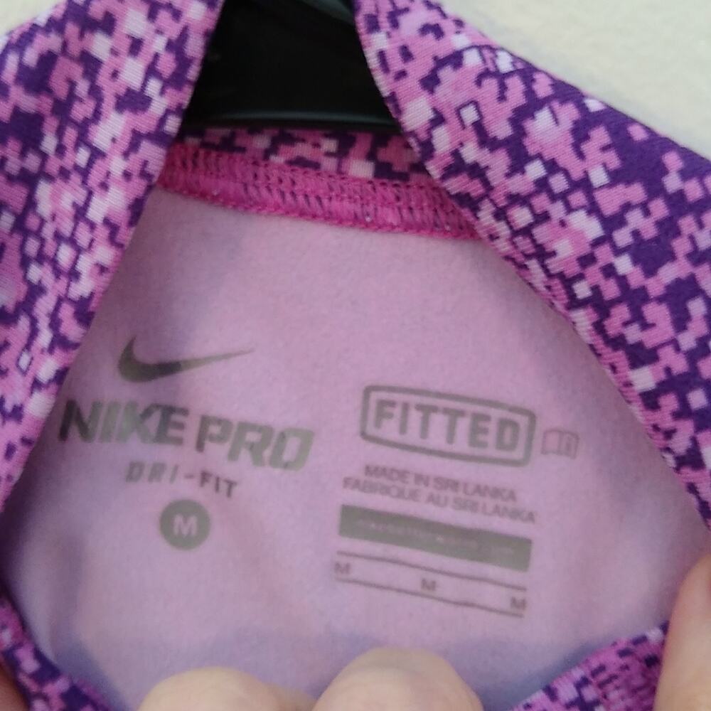 Nike women's purple pro workout top. Size Medium - Picture 2 of 8